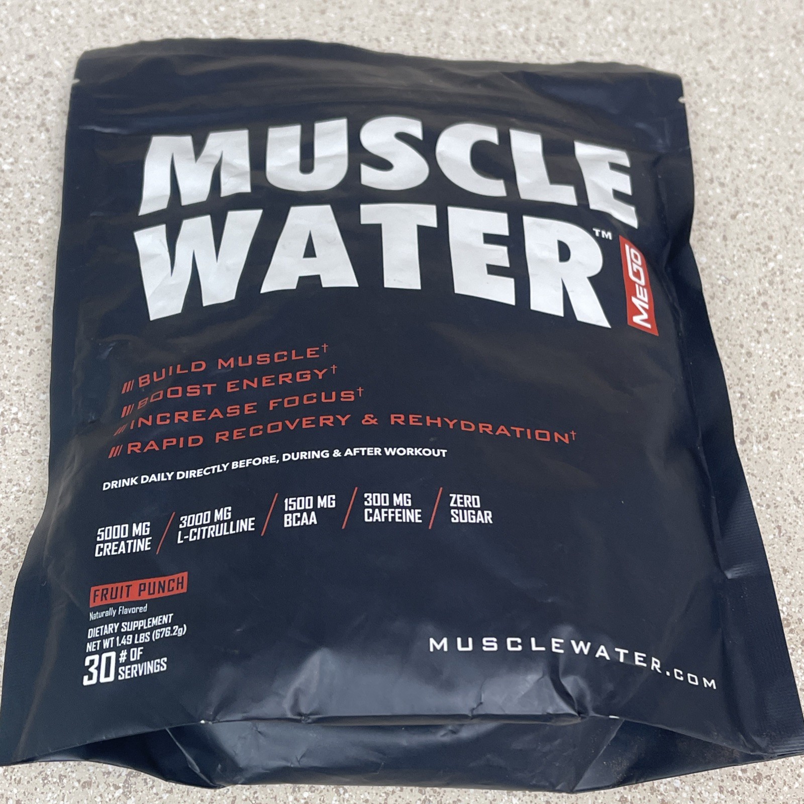 MUSCLE WATER Fruit Punch (30-Day Supply) NEW Expires 8/2026