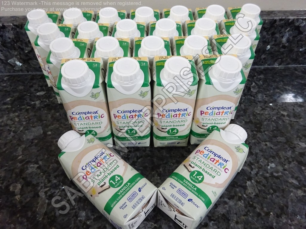 24 Nestle Compleat Pediatric Standard VANILLA Flavor 1.4 kcal Formula 8.45 FL oz