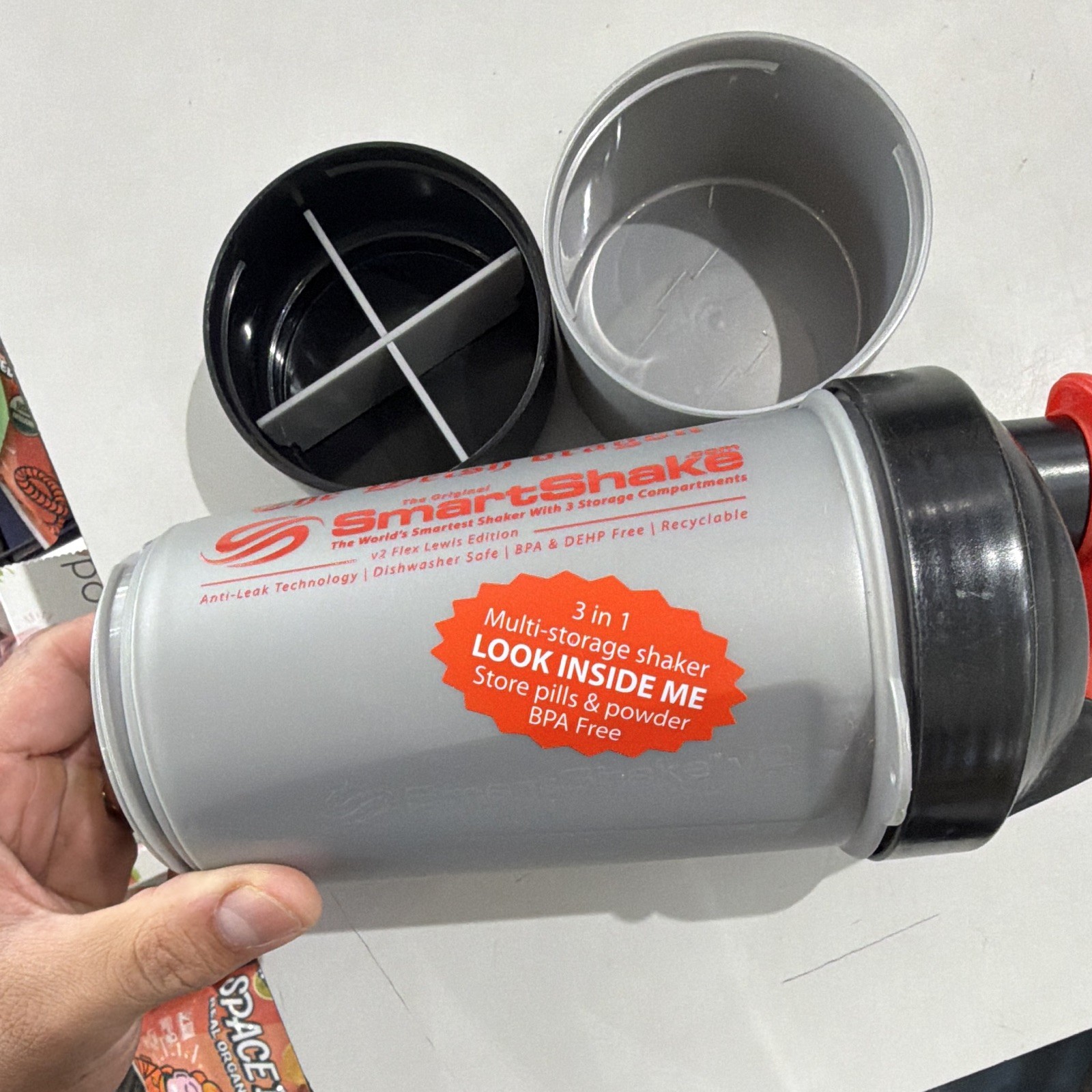 SmartShake Flex Lewis Edition 3-in-1 20oz BPA-Free Flip Lock Dragon Bottle