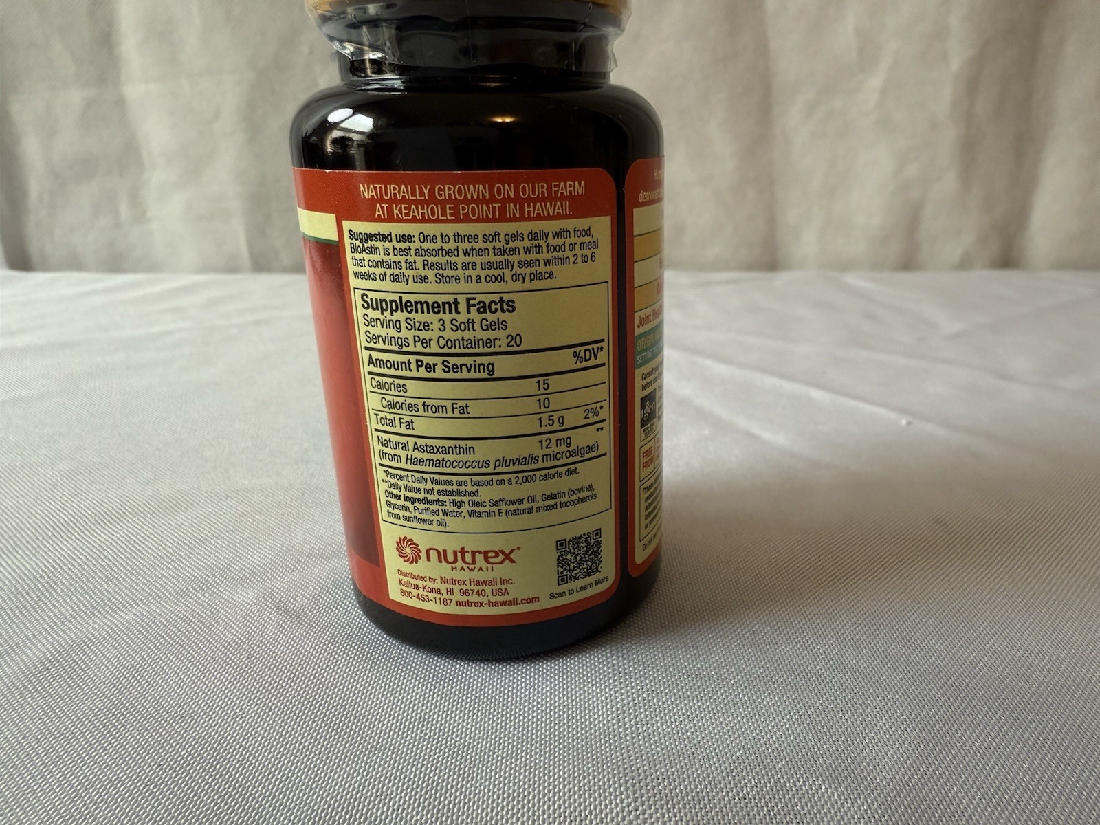 BioAstin Hawaiian Astaxanthin 4mg 60 Soft Gels EXP 12/2026