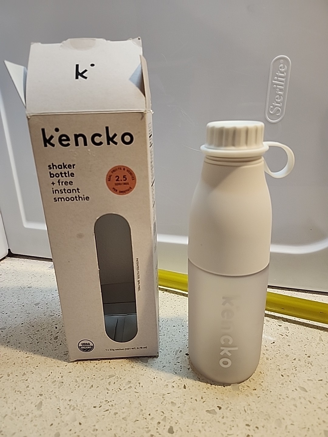 10oz Kencko Slimline Shaker Bottle ▪︎BPA Free ▪︎ Travel & On The Go Bottle Only