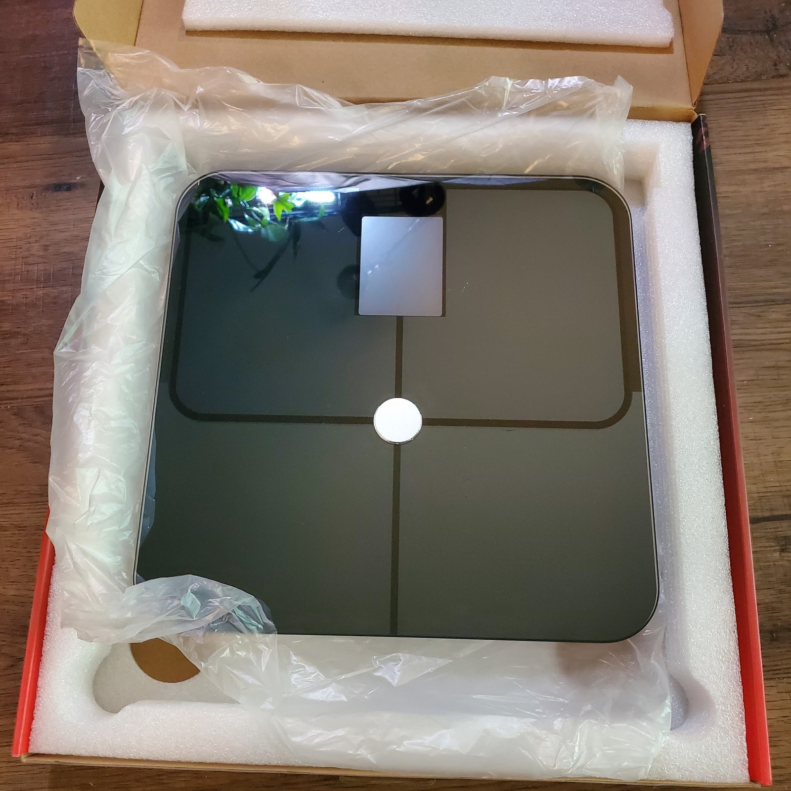 RunStar FI2019LB-G Smart Body Fat Scale Bluetooth BMI 400 lb Blk Batts Included