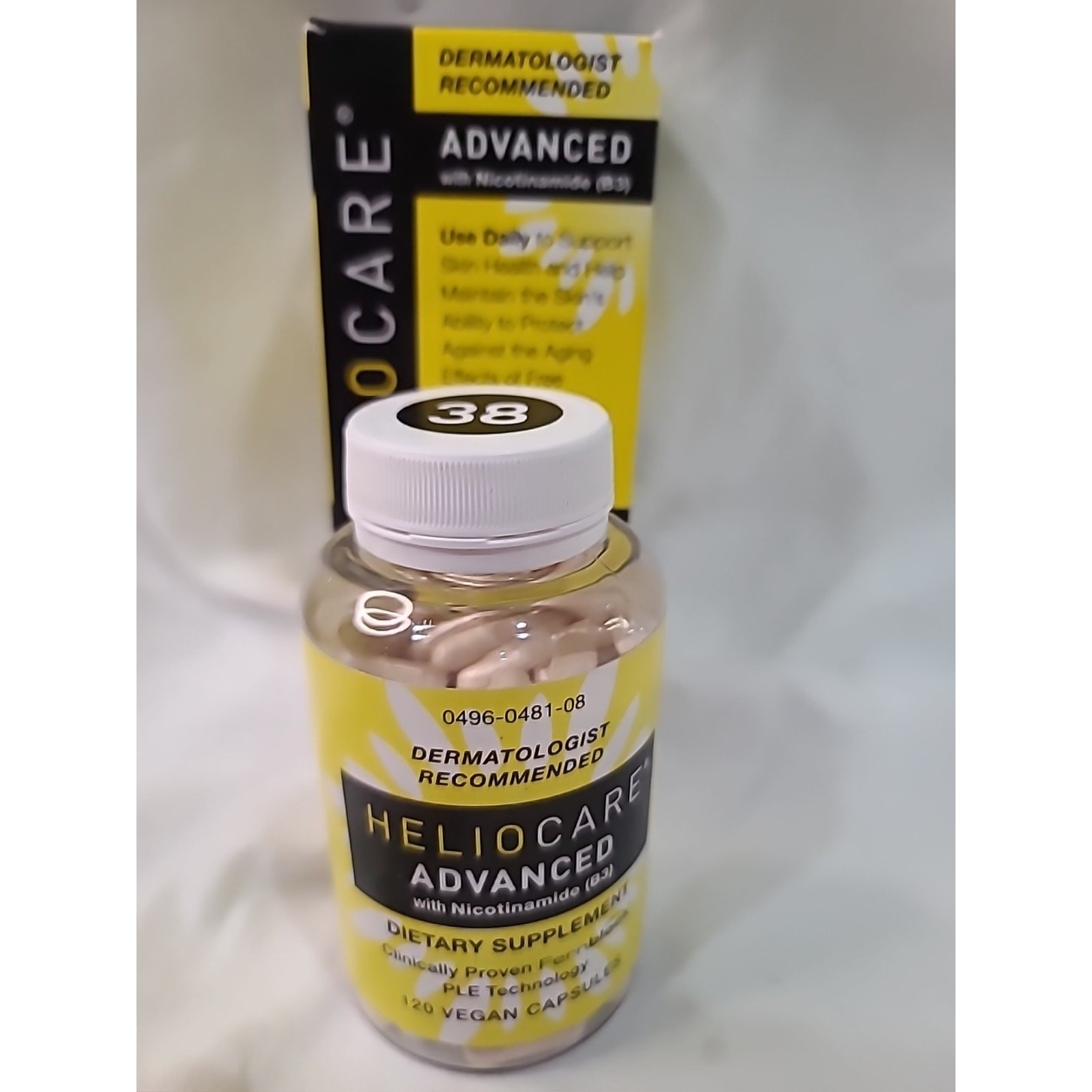 Heliocare Advanced with Nicotinamide B3 Skin Health 120 Capsules count