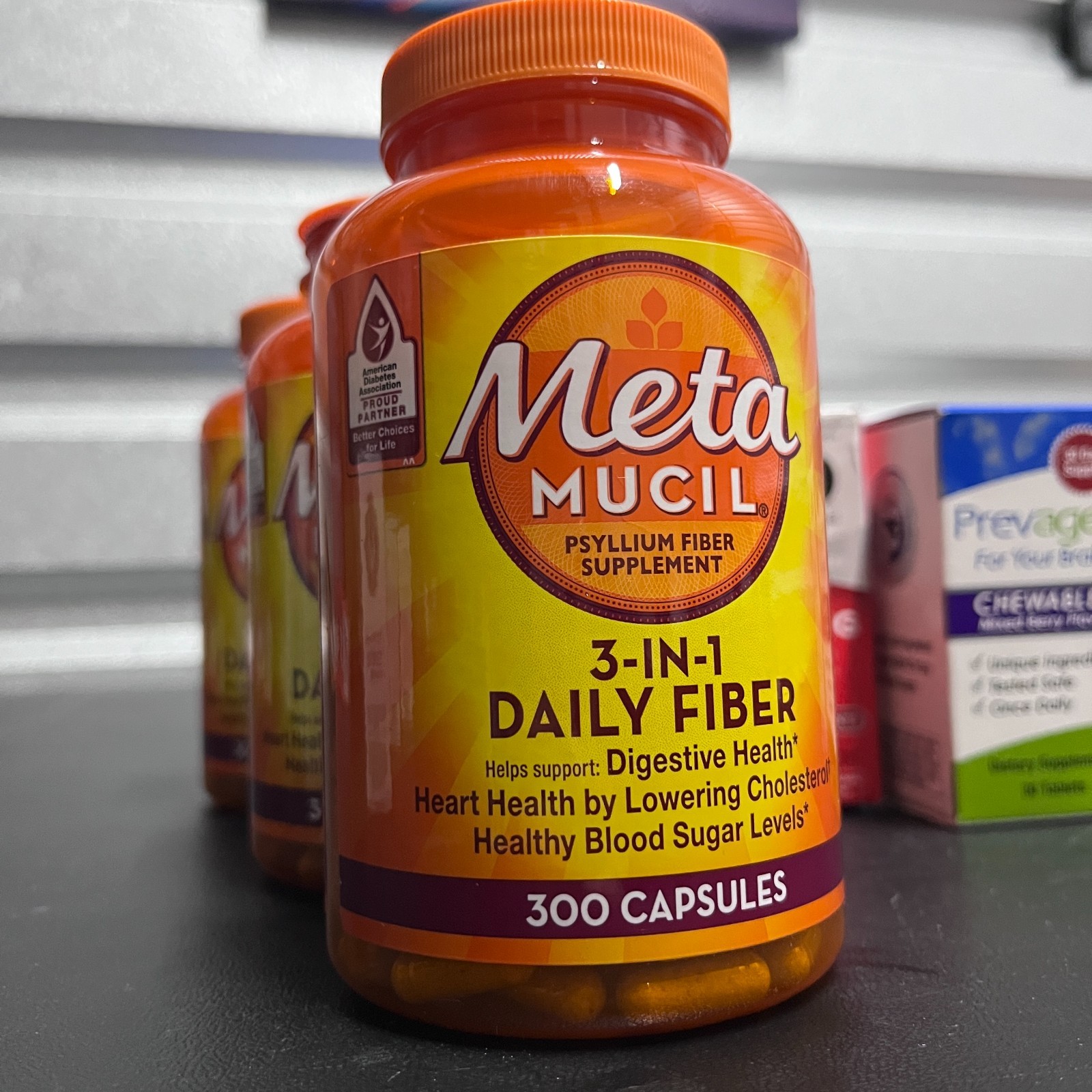 Metamucil Daily Fiber 3-in-1 Digestive Health Supplement, 300 Capsule – Exp 2028