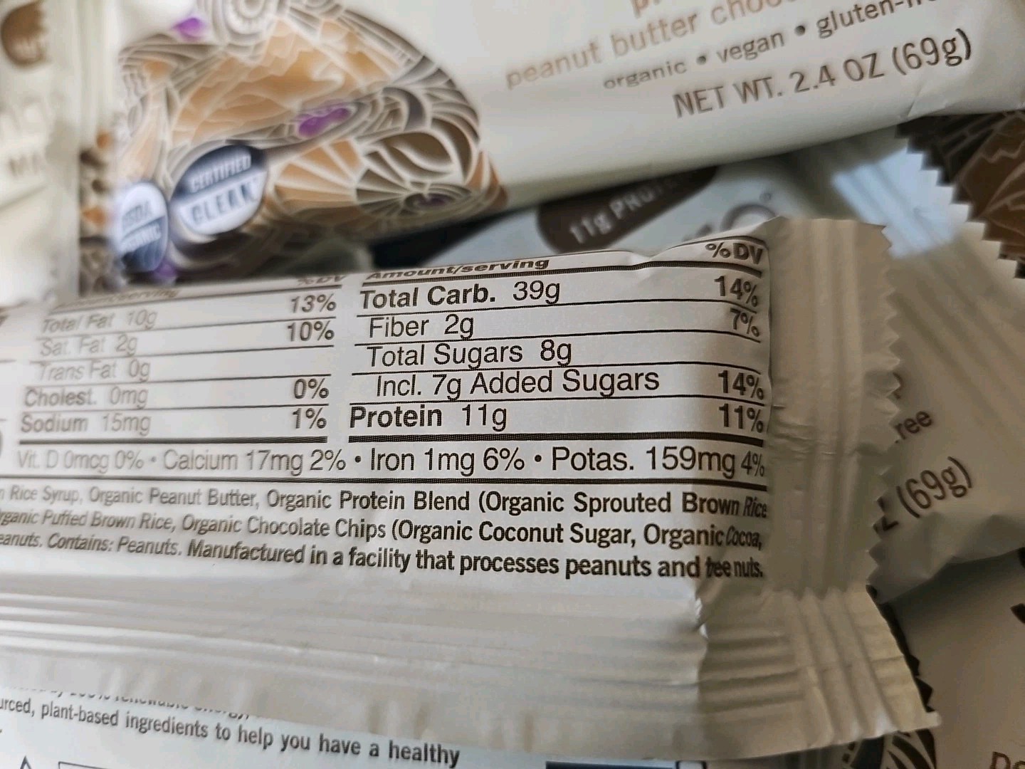 36 Bars GoMacro Peanut Butter Chocolate Chip Protein Bars EXP – 08/2026