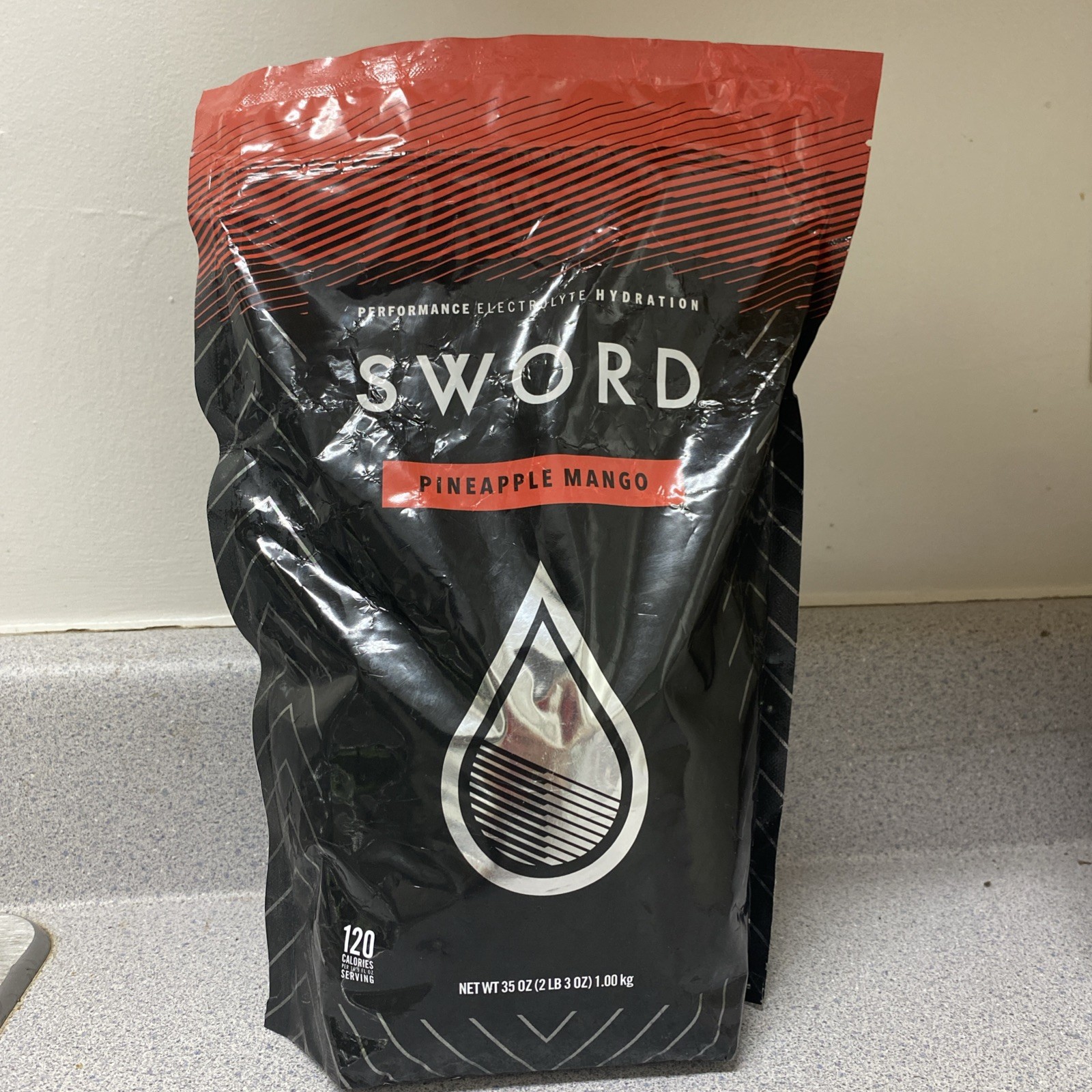 SWORD PERFORMANCE Electrolyte Powder Carb Energy Hydration 35oz PINEAPPLE MANGO