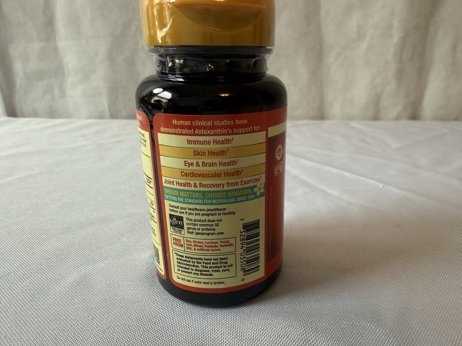 BioAstin Hawaiian Astaxanthin 4mg 60 Soft Gels EXP 12/2026
