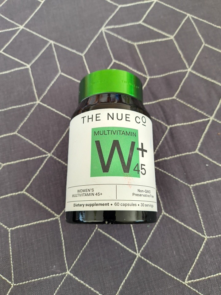 The Nue Co. Women’s Multivitamin 45+ 60 capsules Bb 6/20/27